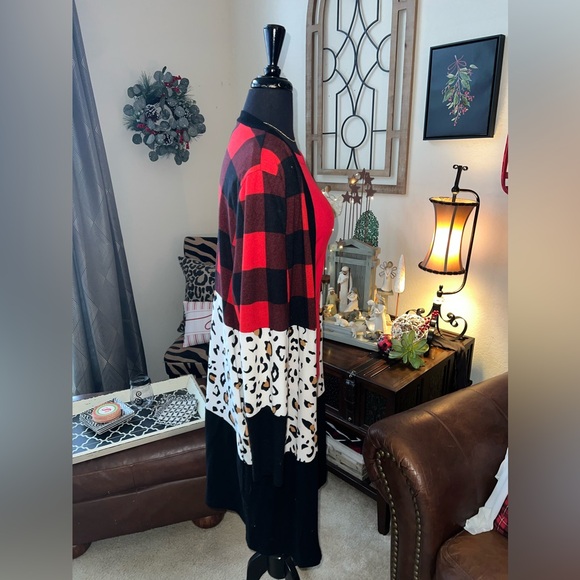 Mixed Print Cardigan - Picture 2 of 5